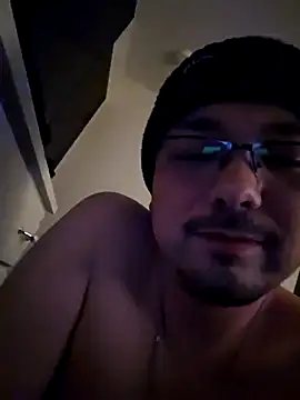 Snapshot of cmichaelxxx chatting on 01-09-25, 12:03 cmichaelxxx online show from 01-09-25, 12:03