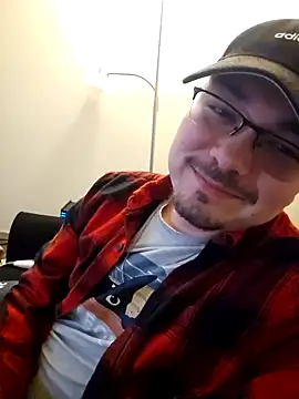 Snapshot of cmichaelxxx chatting on 01-11-25, 02:04 cmichaelxxx online show from 01-11-25, 02:04