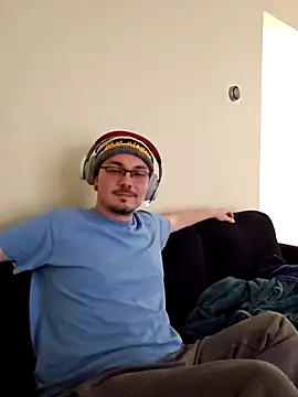 Snapshot of cmichaelxxx chatting on 01-13-25, 08:04 cmichaelxxx online show from 01-13-25, 08:04