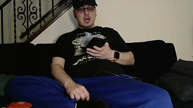 Snapshot of cmichaelxxx chatting on 03-16-25, 12:12 cmichaelxxx online show from 03-16-25, 12:12