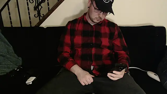 Snapshot of cmichaelxxx chatting on 03-20-25, 05:13 cmichaelxxx online show from 03-20-25, 05:13