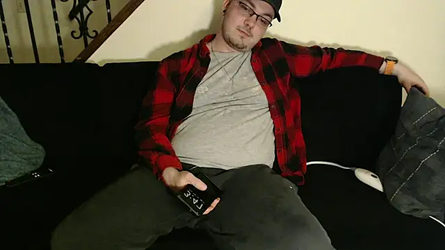 Snapshot of cmichaelxxx chatting on 03-20-25, 10:10 cmichaelxxx online show from 03-20-25, 10:10