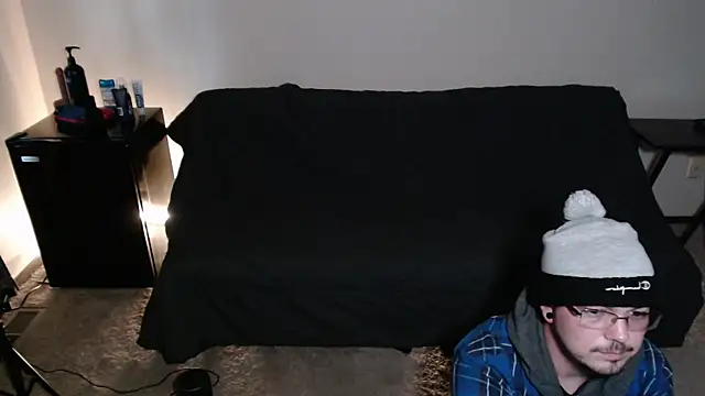 Snapshot of cmichaelxxx chatting on 09-09-25, 04:39 cmichaelxxx online show from 09-09-25, 04:39