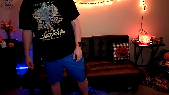 Snapshot of cmichaelxxx chatting on 10-18-25, 01:52 cmichaelxxx online show from 10-18-25, 01:52