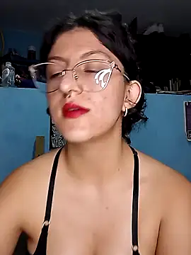 LoveElectra online show from 02-01-25, 02:16