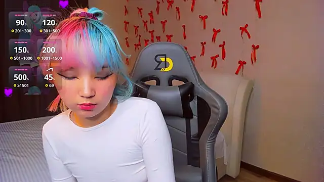 Milla Aheo online show from 03-19-26, 01:04