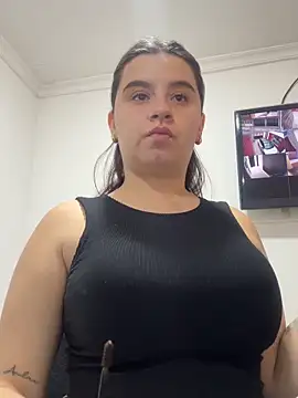 SaraBraun  online show from 10-11-25, 01:42