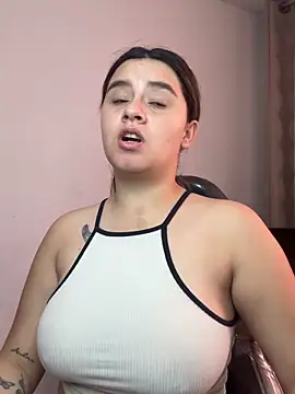 SaraBraun  online show from 12-20-25, 04:03