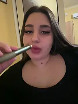 Natalie 21 online show from 01-10-25, 12:49