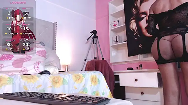 Snapshot of Brihanna_sexxx chatting on 01-08-25, 04:34 Brihanna sexxx online show from 01-08-25, 04:34