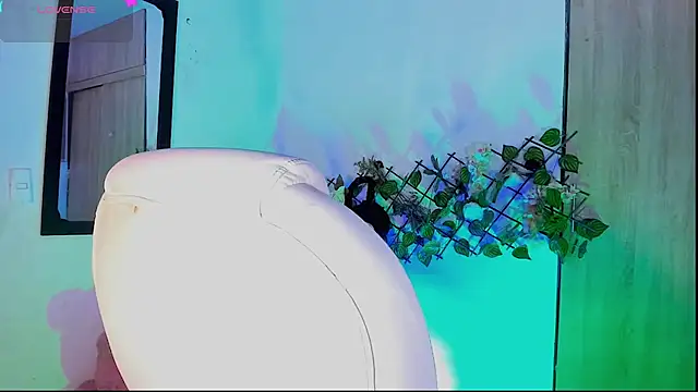 Samuel Hilton online show from 04-05-26, 08:33