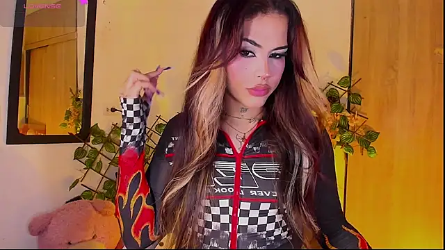 Samuel Hilton online show from 04-08-26, 06:24