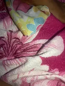 Gordelicia03 online show from 12-16-25, 02:55