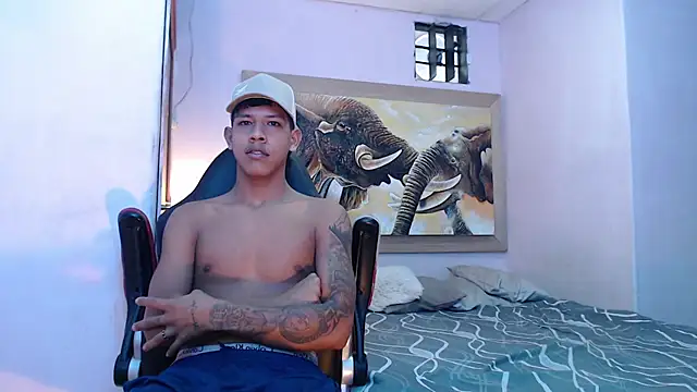 Snapshot of mr_stiven_ chatting on 02-20-25, 08:50 mr stiven  online show from 02-20-25, 08:50