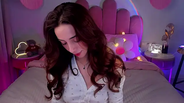 ElsaYoung online show from 02-12-25, 08:29