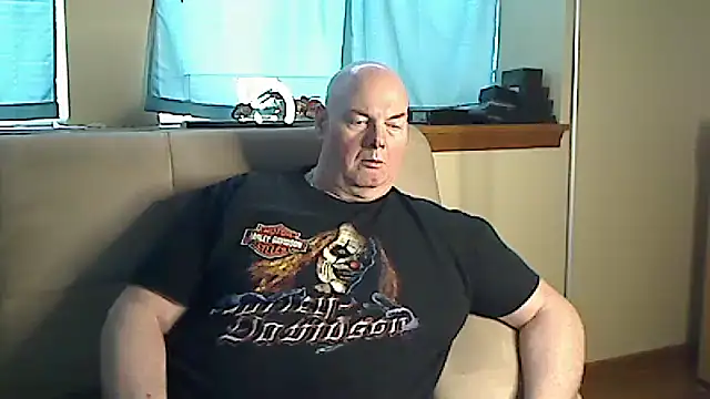 harley99574 online show from 12-20-24, 05:08