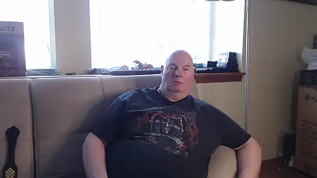 harley99574 online show from 12-17-25, 05:52