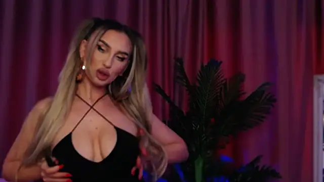 FelyJolie online show from 01-21-25, 11:56