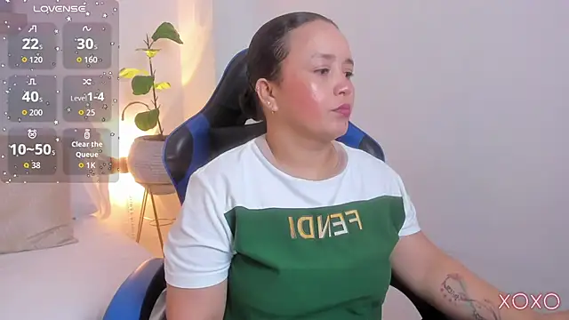 Snapshot of linda_rios_ chatting on 07-24-26, 08:07 linda rios online show from 07-24-26, 08:07