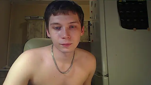 Snapshot of __sugarrebit chatting on 01-04-25, 10:24   sugarrebit online show from 01-04-25, 10:24