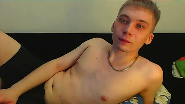 Snapshot of __sugarrebit chatting on 02-07-25, 12:39   sugarrebit online show from 02-07-25, 12:39