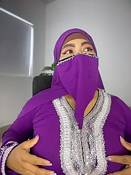 jazmin anbar online show from 04-13-26, 06:13