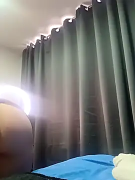 sasi luna online show from 10-24-25, 02:57