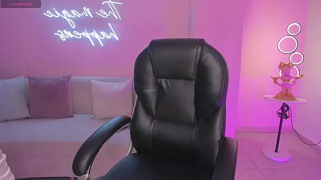 BellaCarteer  online show from 11-08-25, 07:56