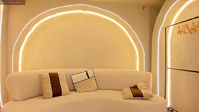 BellaCarteer  online show from 03-09-26, 12:42