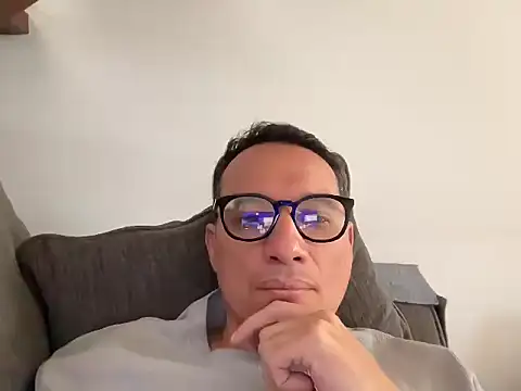 alex ruiz85 online show from 01-05-26, 07:50