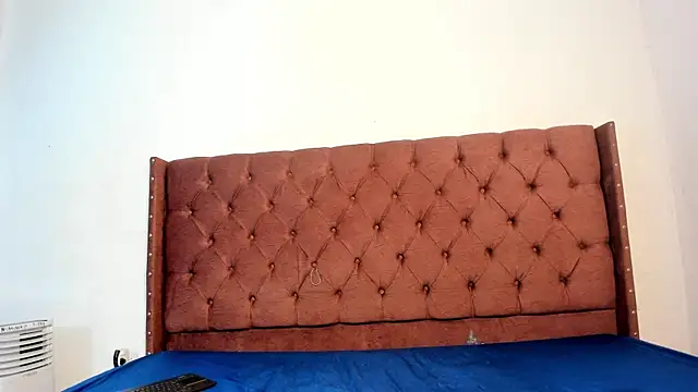 lau hotfox online show from 11-27-25, 12:56