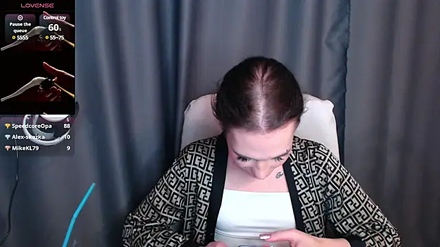 Snapshot of Cassie_Bae chatting on 01-29-25, 08:04 Cassie Bae online show from 01-29-25, 08:04