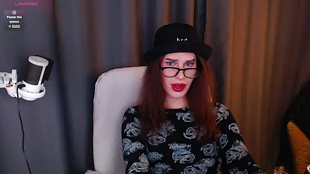 Snapshot of Cassie_Bae chatting on 03-02-25, 02:21 Cassie Bae online show from 03-02-25, 02:21