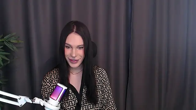 Cassie Bae online show from 04-18-26, 08:40