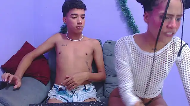 Snapshot of Hot_kleo chatting on 12-15-24, 12:18 Hot kleo online show from 12-15-24, 12:18