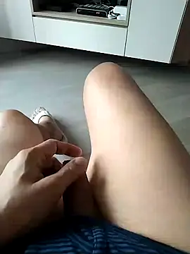 Dannydy2015 online show from 04-20-26, 01:41