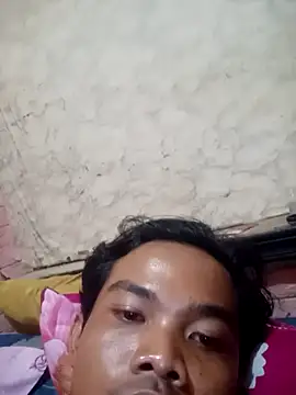 Snapshot of senang122 chatting on 10-18-25, 11:55 senang122 online show from 10-18-25, 11:55