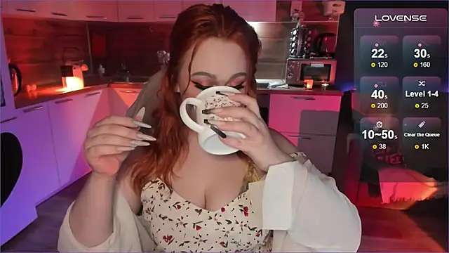 Snapshot of Flower_Camellia77 chatting on 12-17-24, 08:32 Flower Camellia77 online show from 12-17-24, 08:32