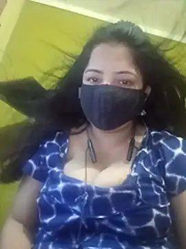 Snapshot of hornycoupleJandS chatting on 06-30-26, 01:23 hornycoupleJandS online show from 06-30-26, 01:23