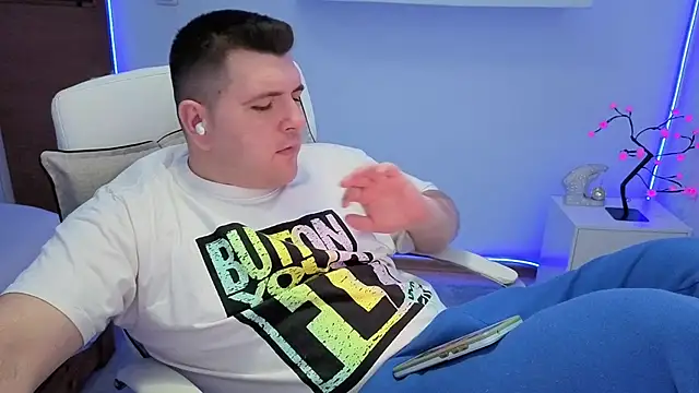 JasonJacks online show from 11-18-25, 06:07