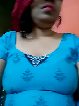 Snapshot of sunita-doll chatting on 02-23-26, 01:36 sunita-doll online show from 02-23-26, 01:36