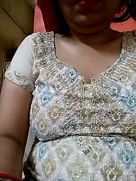 Snapshot of sunita-doll chatting on 03-10-26, 01:43 sunita-doll online show from 03-10-26, 01:43