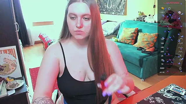 Alice Dreamgirl  online show from 02-21-26, 11:00