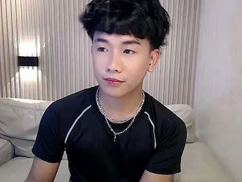 dangerzone0122 online show from 09-20-25, 05:14