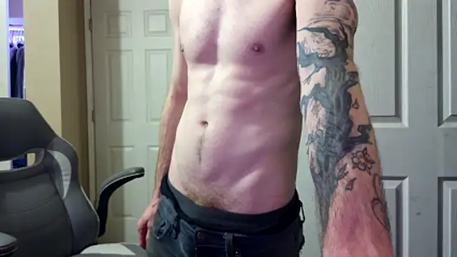 Huntzg23 online show from 04-06-26, 04:46