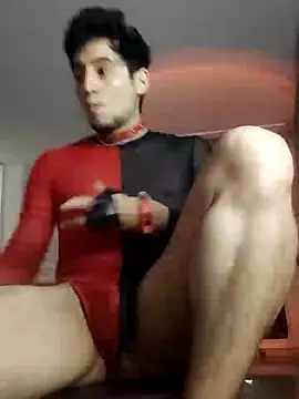 Snapshot of GamerQuinn chatting on 01-01-25, 03:35 GamerQuinn online show from 01-01-25, 03:35