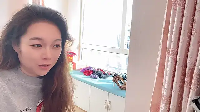 Z30966903S online show from 02-27-25, 09:32