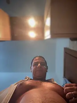 SecretlyDD online show from 11-16-25, 05:07