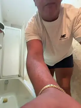 SecretlyDD online show from 04-14-26, 06:52