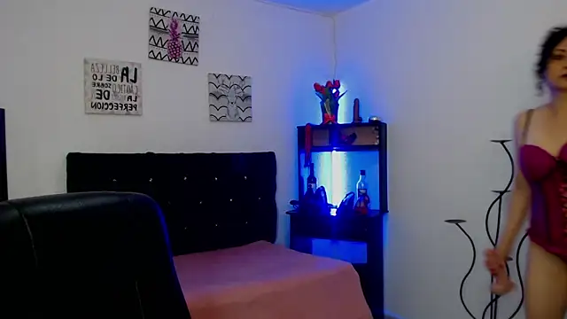 arianna ros3 online show from 09-19-25, 04:07